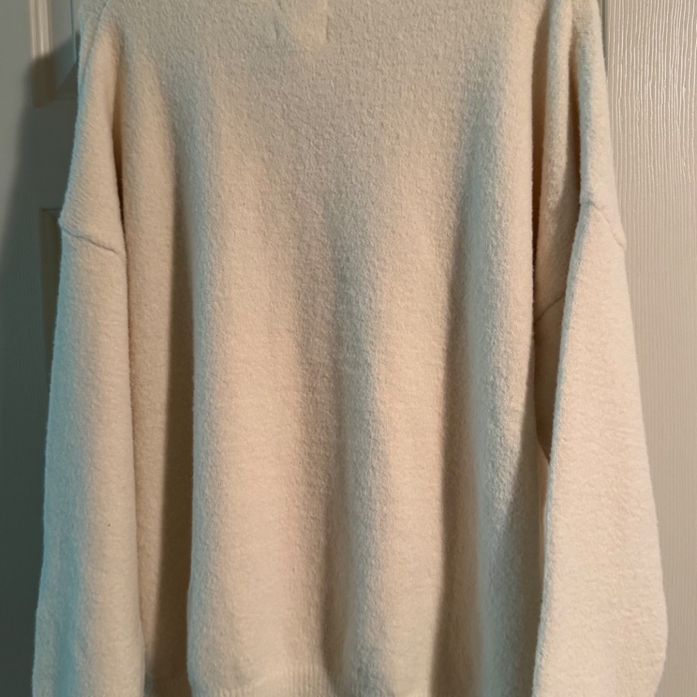 Thread and Supply Chicago Sweater-L-NWT-Runs big - Picture 5 of 10